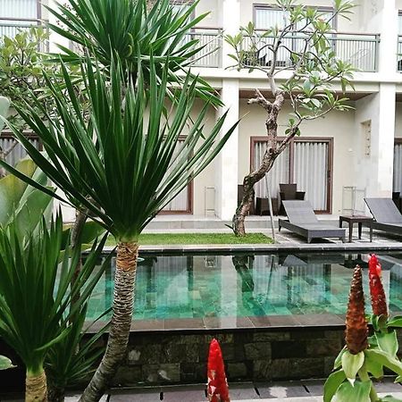 Arnaya Homestay Kuta Lombok Dış mekan fotoğraf
